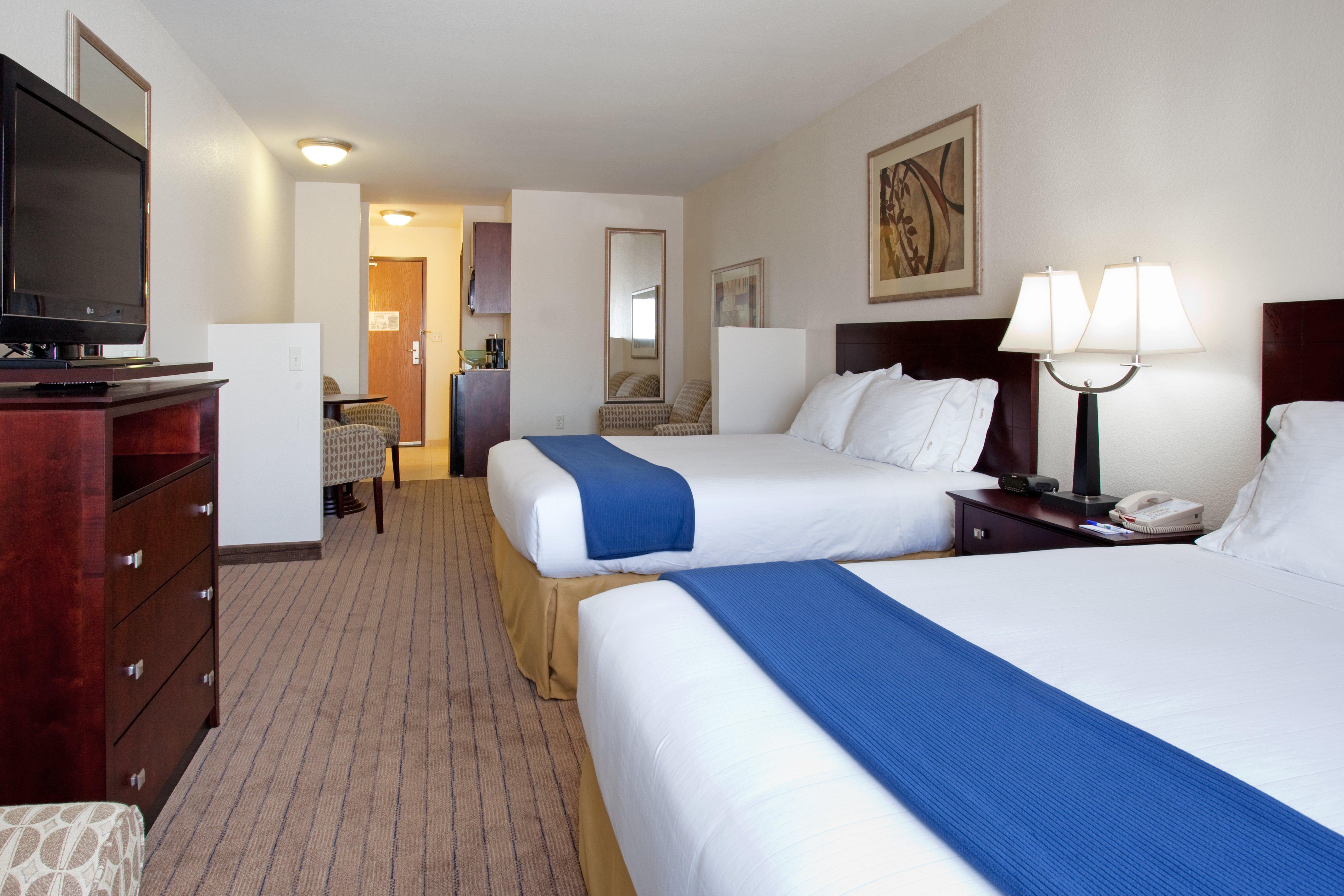Holiday Inn Express & Suites Buffalo, An Ihg Hotel Εξωτερικό φωτογραφία