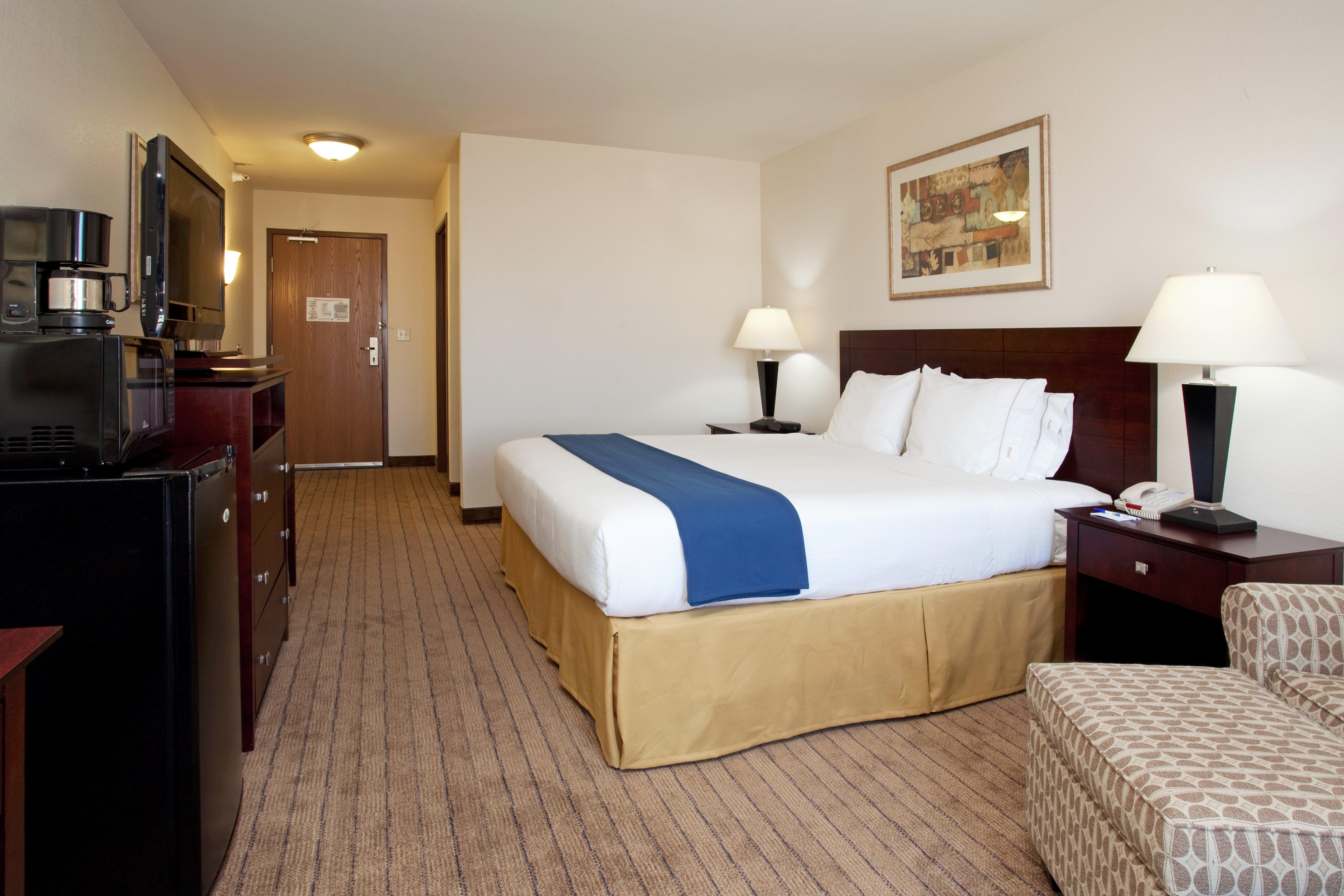 Holiday Inn Express & Suites Buffalo, An Ihg Hotel Εξωτερικό φωτογραφία